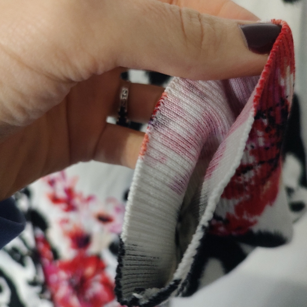 White House Black Market Black and White Cardigan with Pink Floral Design - Picture 6 of 12
